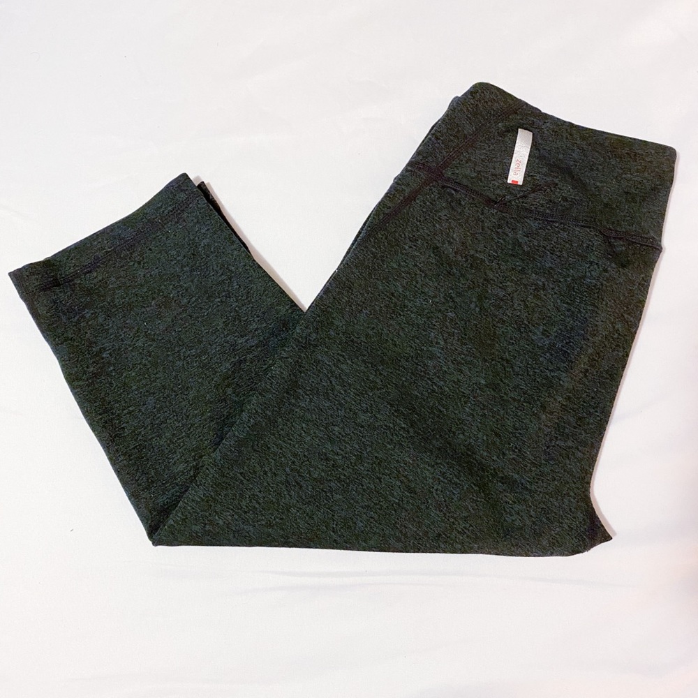 Women’s Zella Capri Leggings